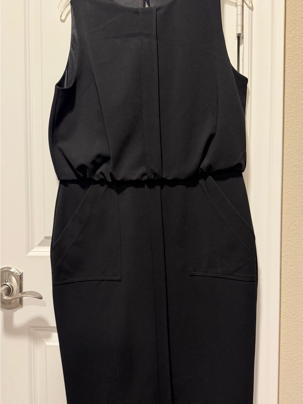 Black Sleeveless Women's Dress
